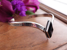 Load image into Gallery viewer, Black Onyx Chevron Cuff Bracelet