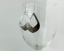 Load image into Gallery viewer, Moroccan Inspired Silver Dangle Earrings