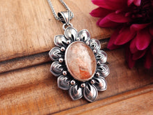 Load image into Gallery viewer, Garden Quartz Pendant