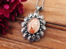 Load image into Gallery viewer, Garden Quartz Pendant