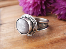 Load image into Gallery viewer, Silver Gray Star Sapphire Ring or Pendant (Choose Your Size)