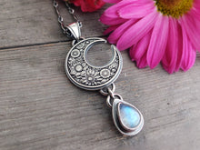 Load image into Gallery viewer, Rainbow Moonstone Pendant