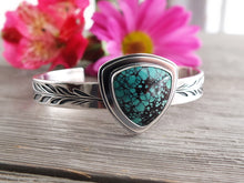 Load image into Gallery viewer, Hubei Turquoise Cuff Bracelet