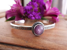 Load image into Gallery viewer, Rose Cut Sapphire Cuff Bracelet