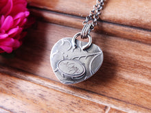 Load image into Gallery viewer, Rosarita Heart Necklace