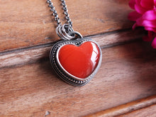 Load image into Gallery viewer, Rosarita Heart Necklace