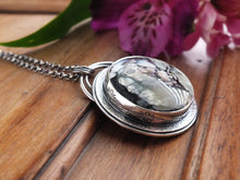 Load image into Gallery viewer, Lavender Hubei Turquoise Pendant