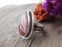 Load image into Gallery viewer, Agua Nueva Agate Ring or Pendant (Choose Your Size)