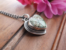 Load image into Gallery viewer, Hubei Turquoise Heart Necklace