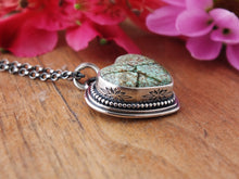 Load image into Gallery viewer, Hubei Turquoise Heart Necklace