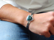 Load image into Gallery viewer, Hubei Turquoise Cuff Bracelet