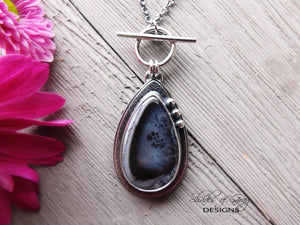 Dendritic Agate Necklace with Toggle Clasp