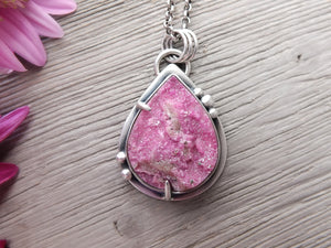 Druzy Cobalto Calcite Pendant