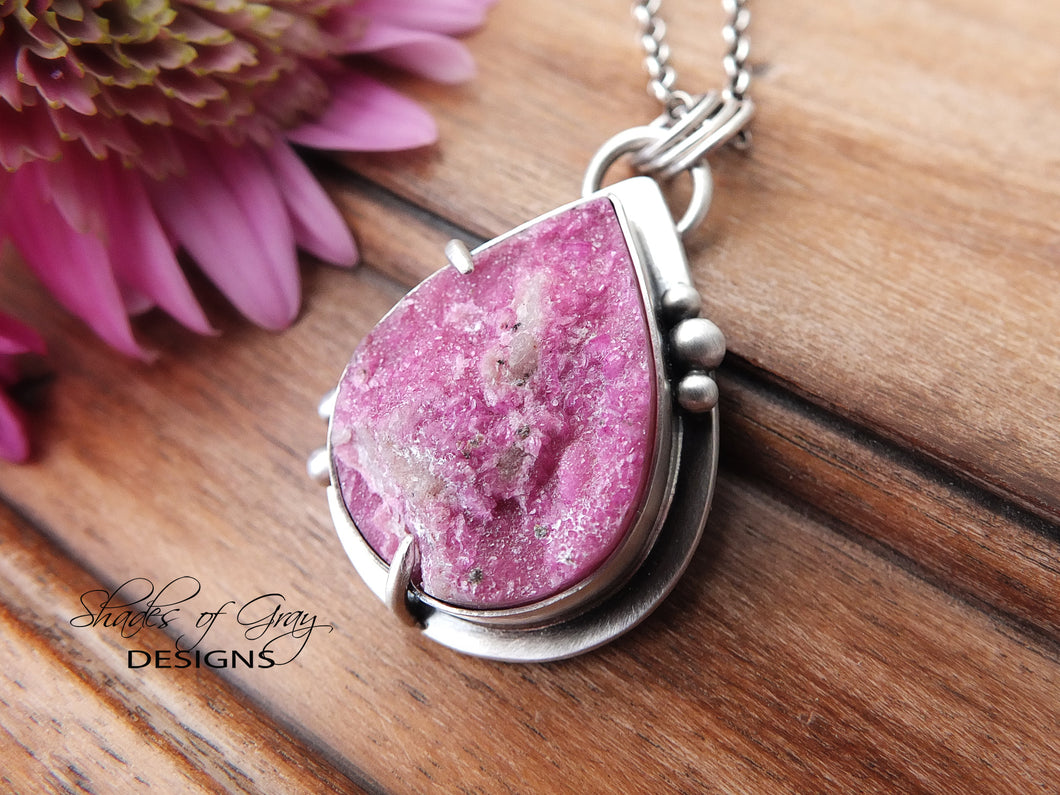 Druzy Cobalto Calcite Pendant