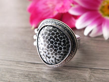 Load image into Gallery viewer, Stingray Coral Ring or Pendant (Choose Your Size)