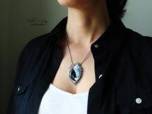 Load image into Gallery viewer, Dendritic Agate Necklace with Toggle Clasp