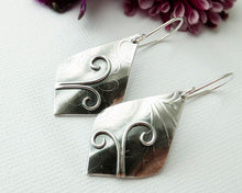 Load image into Gallery viewer, Flourish Silver Dangle Earrings