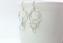 Load image into Gallery viewer, Sterling Silver Linked Circle Dangle Earrings