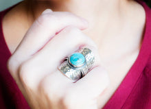 Load image into Gallery viewer, Turquoise Saddle Ring (Choose Your Size)